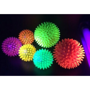 UV Stachelball